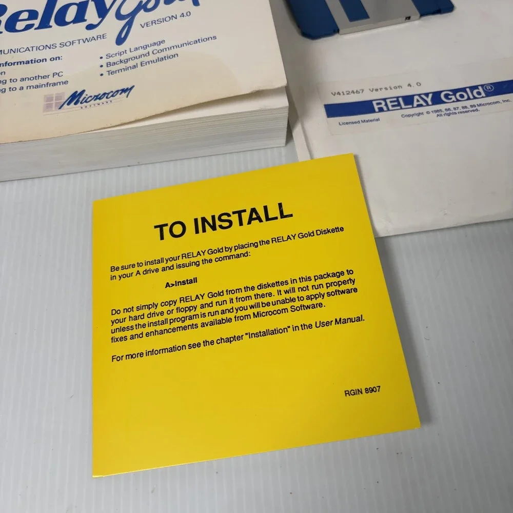RELAY Gold Version 4.0 Communications Software Microcom Floppy Disks Manuals DOS